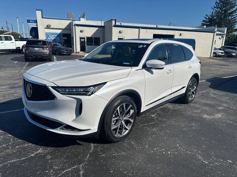 Used 2023 Acura MDX SH-AWD w/ Technology Package image 7