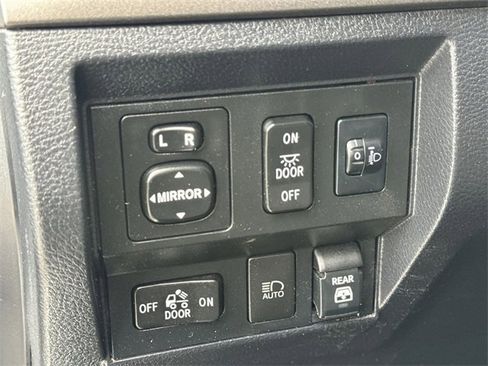 Used 2020 Toyota Tundra SR5 image 22