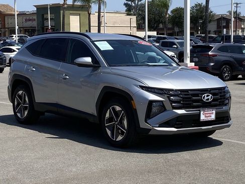 Used 2025 Hyundai Tucson SEL FWD image 46