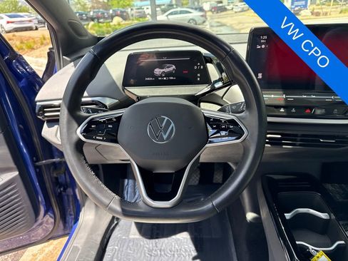Certified 2022 Volkswagen ID.4 Pro S w/ Gradient Package AWD/4WD image 14