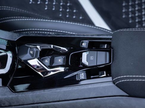 Used 2018 Lamborghini Huracan Performante image 64