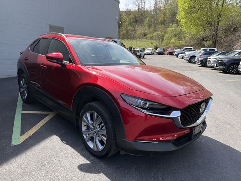 Used 2023 MAZDA CX-30 AWD 2.5 S w/ Premium Package image 2