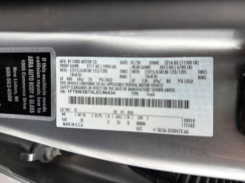 Used 2020 Ford F350 XLT w/ XLT Premium Package image 28