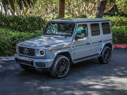 Used 2025 Mercedes-Benz G 580 w/ EQ Technology image 4