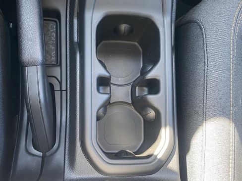 New 2025 Jeep Gladiator Willys image 25