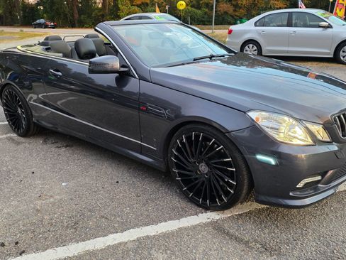 Used 2011 Mercedes-Benz E 550 Cabriolet w/ Premium 1 Pkg image 1
