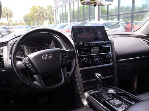 Used 2024 INFINITI QX80 Luxe RWD image 31