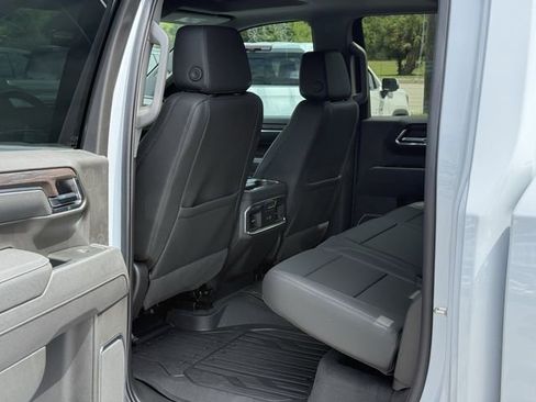 Used 2026 GMC Sierra 1500 SLT w/ SLT Premium Package image 30