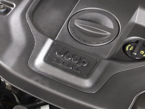 Used 2024 Jeep Grand Cherokee L Overland w/ Trailer Tow Package image 22