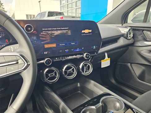 New 2026 Chevrolet Blazer EV LT w/ Midnight/Sport Edition image 27