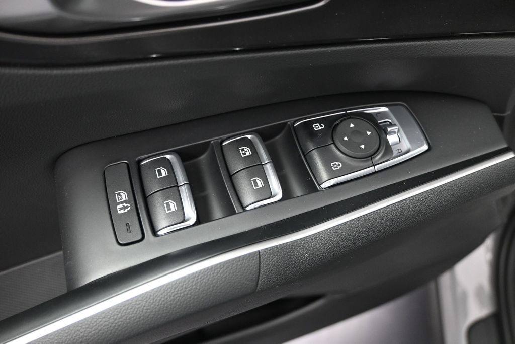 Certified 2026 Kia Sorento S AWD/4WD image 10