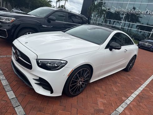 Used 2022 Mercedes-Benz E 450 Coupe image 2