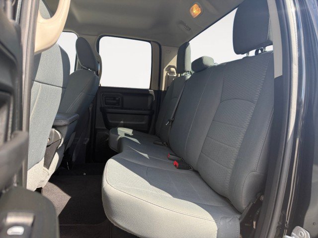 Used 2018 RAM 1500 Express w/ Express Value Package AWD/4WD image 12
