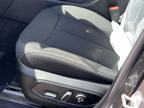 New 2025 Jeep Grand Cherokee L Laredo w/ Luxury Tech Group I image 8