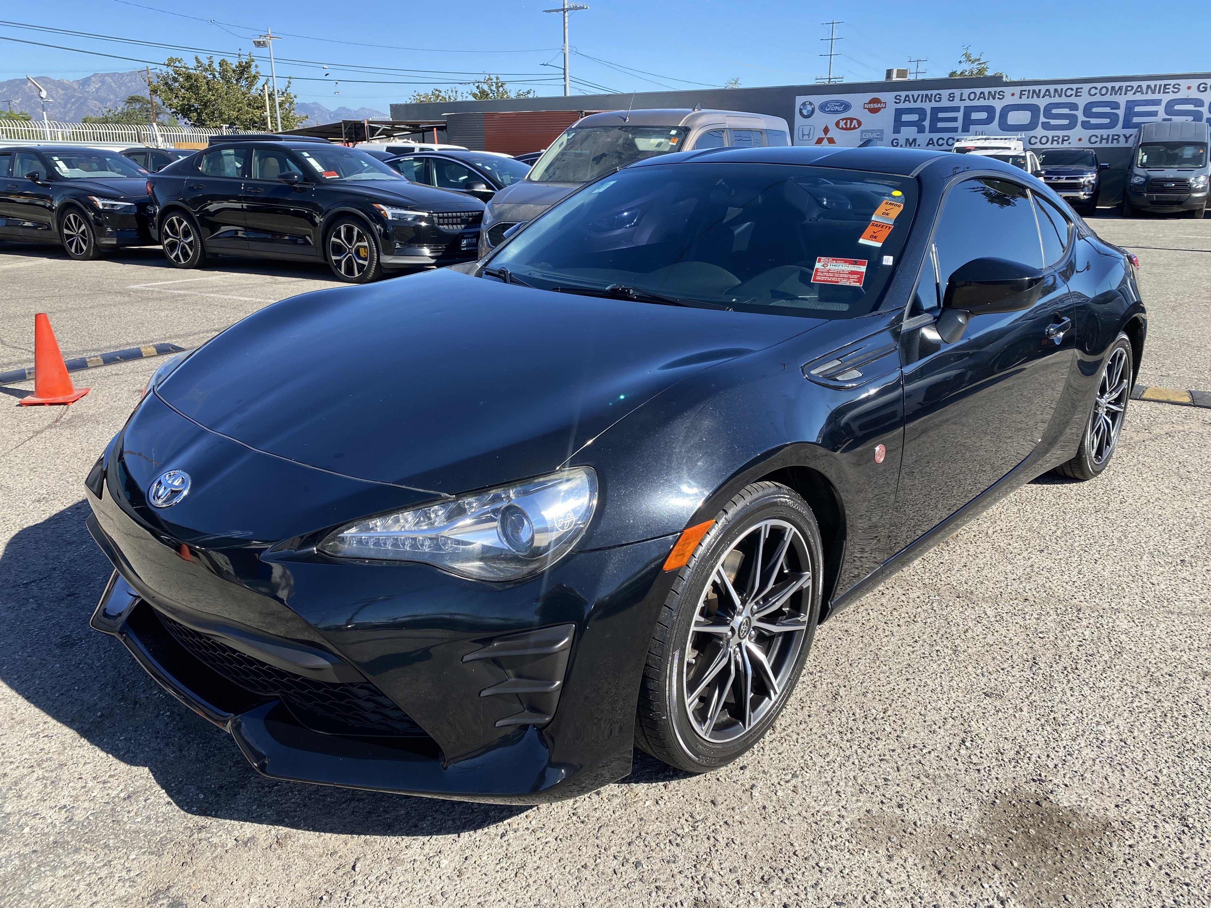 Used 2017 Toyota 86 RWD image 2