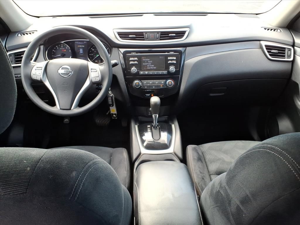 Used 2016 Nissan Rogue S FWD image 24