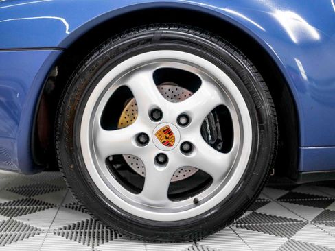 Used 1997 Porsche 911 Carrera RWD image 31