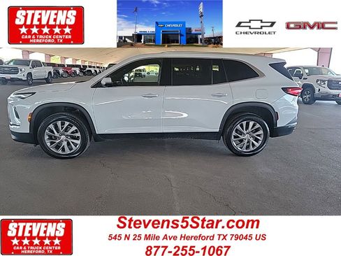 Used 2026 Buick Enclave Preferred FWD image 1