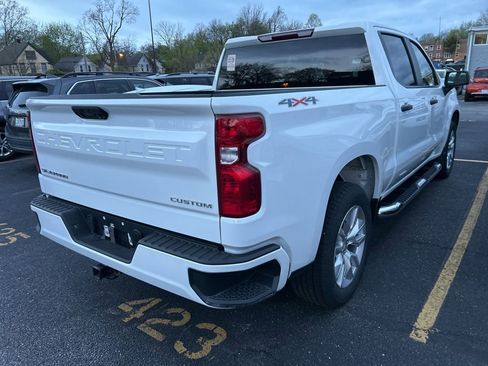 Used 2022 Chevrolet Silverado 1500 Custom image 4
