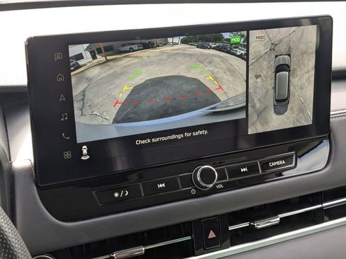 Used 2025 Mitsubishi Outlander SE FWD image 18