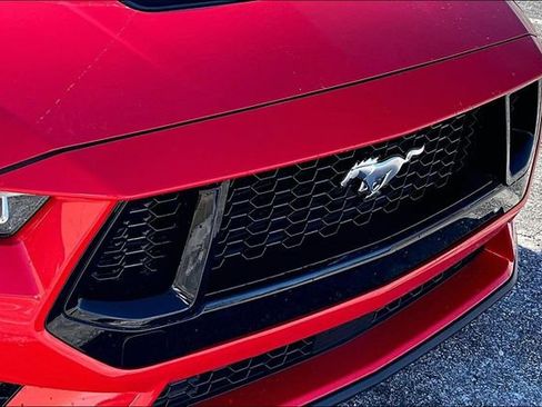 Used 2024 Ford Mustang GT Premium image 31