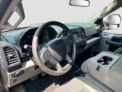 Used 2018 Ford F150 XL w/ Equipment Group 101A Mid AWD/4WD image 10