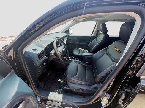 Used 2024 Ford Maverick Tremor w/ Tremor Off-Road Package AWD/4WD image 16