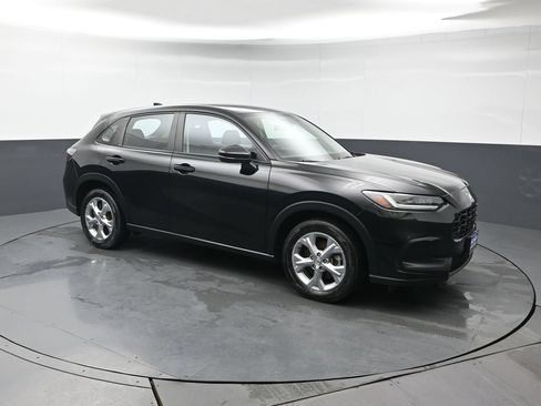 Certified 2024 Honda HR-V LX image 8