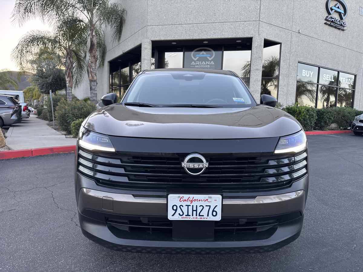 Used 2025 Nissan Kicks S w/ Charging Package FWD image 20