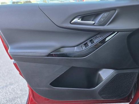 New 2026 Chevrolet Equinox LT w/ LPO, Floor Liner Package image 23