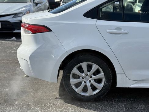 Certified 2022 Toyota Corolla LE image 8