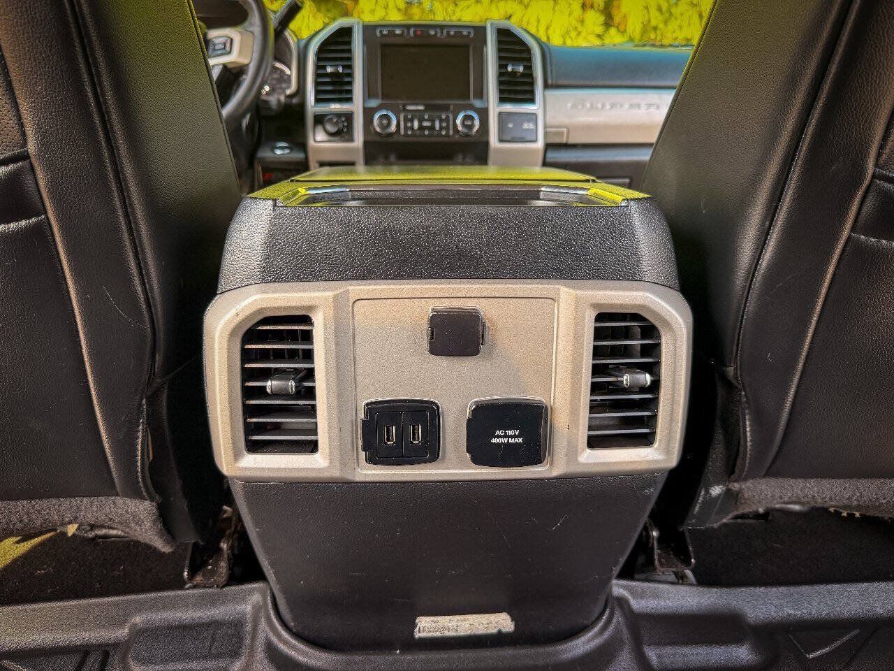 Used 2019 Ford F250 Lariat w/ Lariat Ultimate Package AWD/4WD image 18