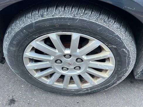 Used 2011 Cadillac CTS Luxury image 17