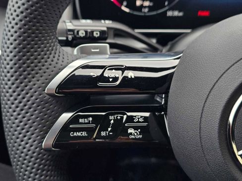 New 2026 Mercedes-Benz GLC 300 image 35