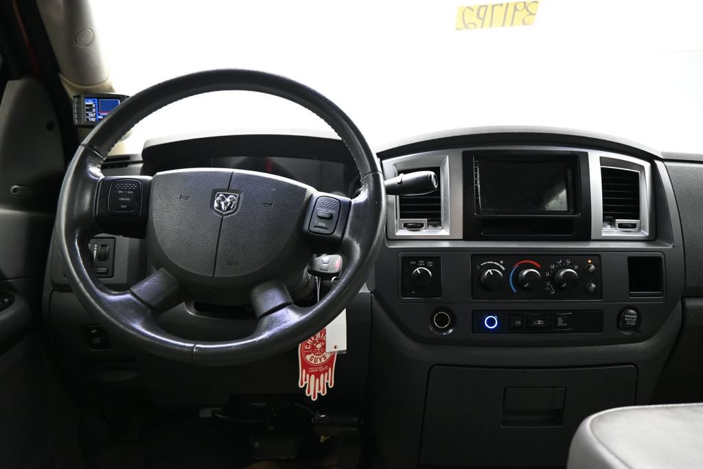 Used 2009 Dodge Ram 2500 Truck SLT w/ Popular Equipment Group AWD/4WD image 14