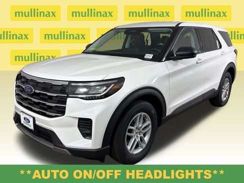 New 2026 Ford Explorer Active RWD image 15