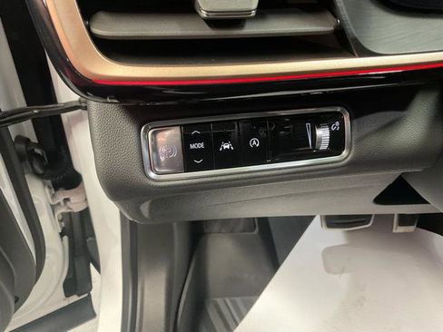 New 2026 Buick Envision Sport Touring image 11