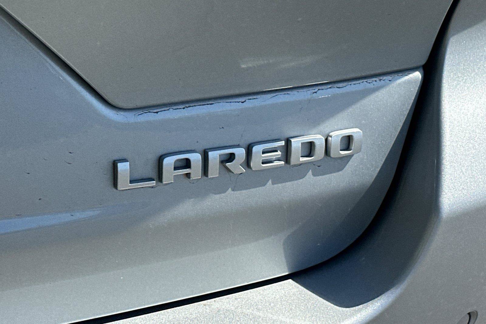 Used 2025 Jeep Grand Cherokee Laredo X w/ Luxury Tech Group I AWD/4WD image 25
