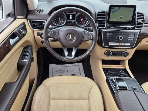 Used 2017 Mercedes-Benz GLE 350 4MATIC image 7