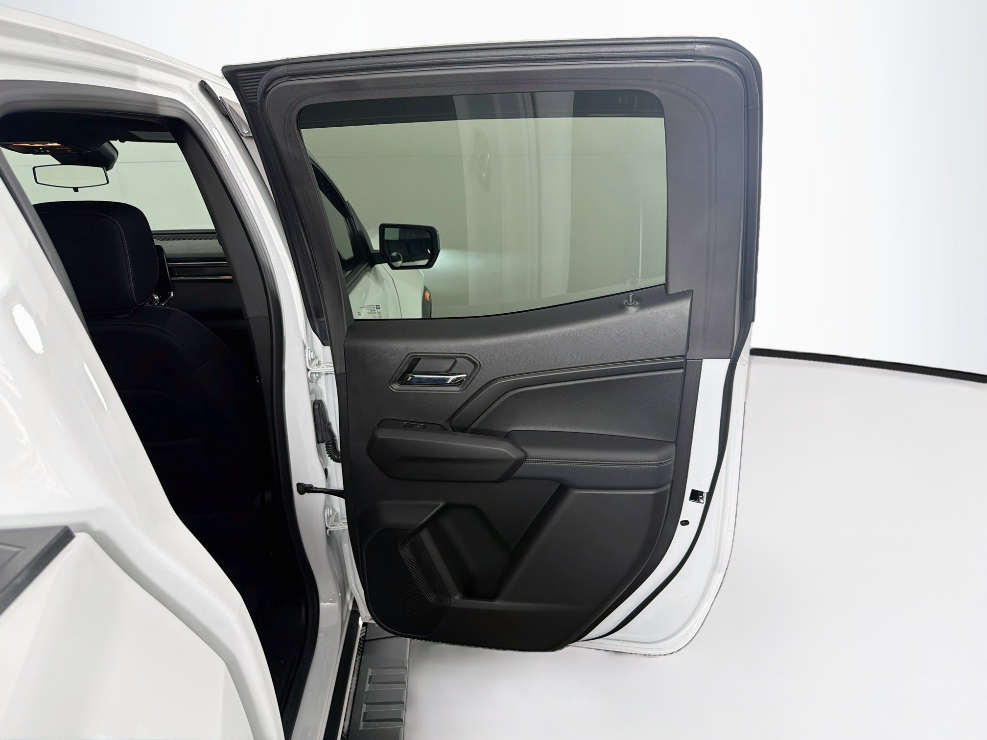 Used 2024 GMC Canyon Elevation RWD image 30
