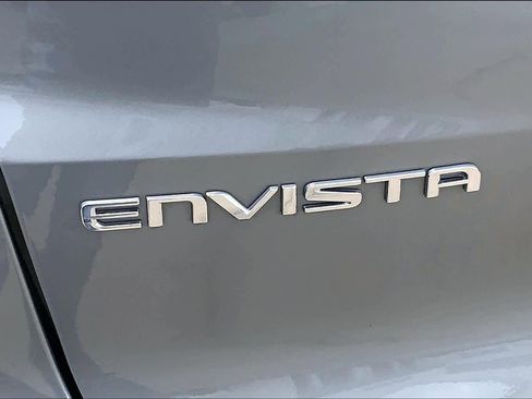 Used 2025 Buick Envista Avenir image 30
