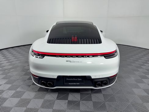 Certified 2022 Porsche 911 Carrera image 11