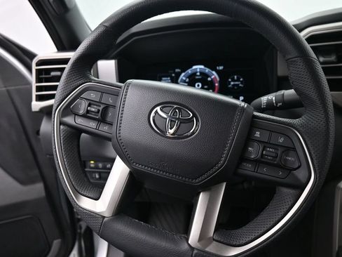 Used 2026 Toyota Tundra Limited AWD/4WD image 20