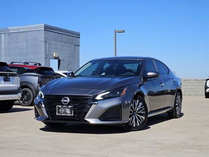Certified 2023 Nissan Altima 2.5 SV