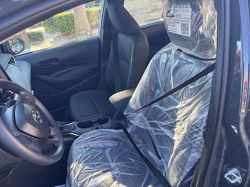 Used 2026 Toyota Corolla LE image 12