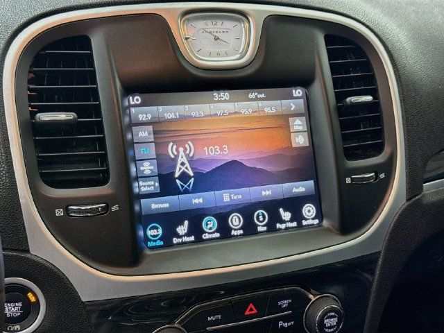 Used 2022 Chrysler 300 Touring L w/ Popular Equipment Group RWD image 15