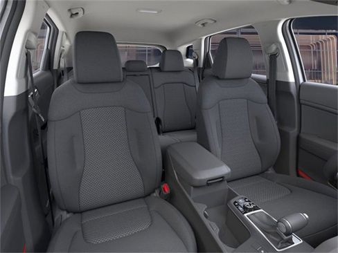 Certified 2025 Kia Sportage LX image 15