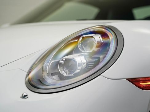 Used 2015 Porsche 911 Targa 4 AWD/4WD image 17