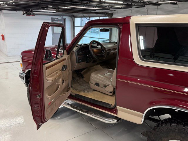 Used 1996 Ford Bronco AWD/4WD image 18