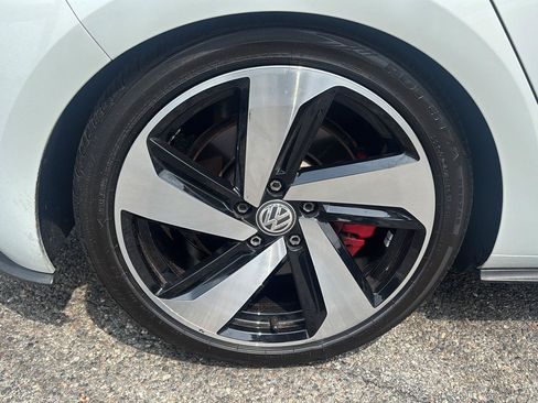 Used 2019 Volkswagen GTI SE w/ SE Experience Package FWD image 37